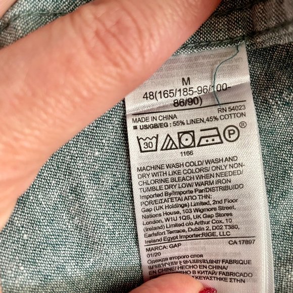 Button closure practical shirt - Picture 8 of 10